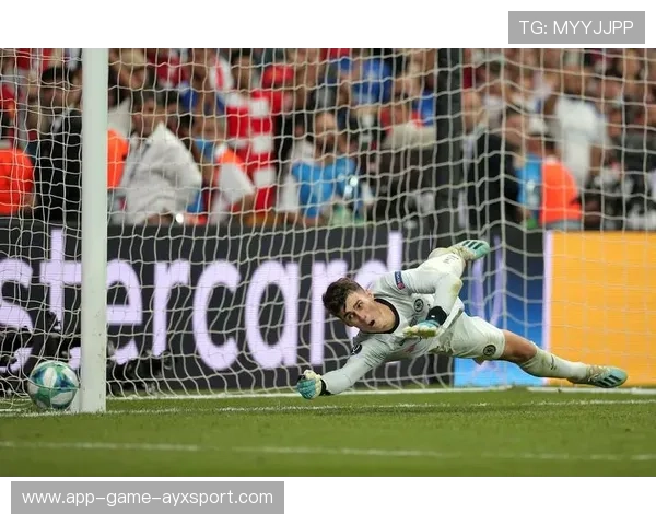 罗纳尔多的点球为何无法扑救？阿比亚蒂称那是神迹