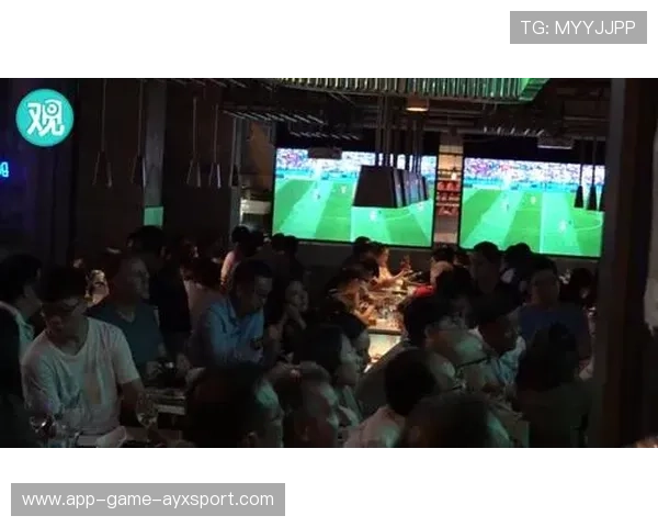 世界杯赛事城市文化夜市成为球迷互动新地标 世界杯赛事城市文化夜市成为球迷互动新地标