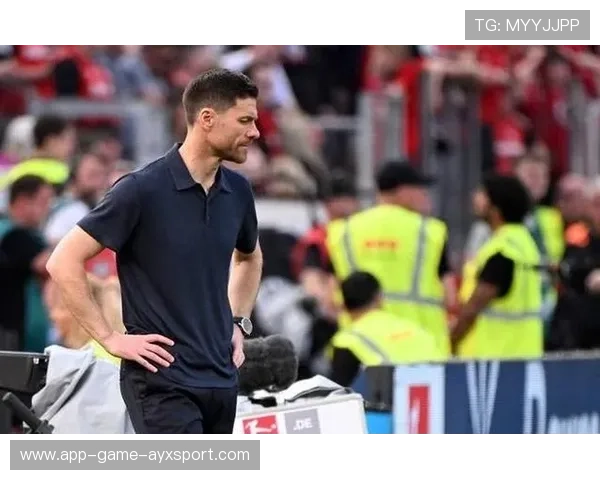 巴萨马科斯阿隆索定位球魔术:打造球队攻防新篇章 巴萨马科斯阿隆索定位球魔术:打造球队攻防新篇章