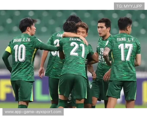 布朗外线造威胁,波士顿拉大比分距离