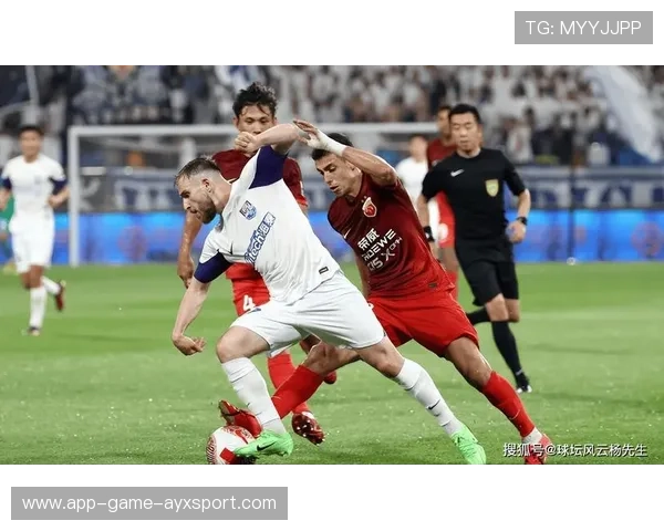 上海海港外援组合默契十足，卫冕目标明确